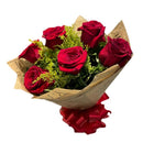 Buque de Rosas Importadas fechadas Colombianas Com 6 unidades